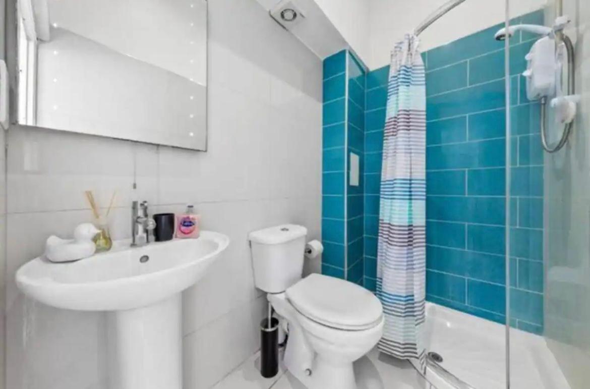 London - 2 Bedroom Flat Near Clapham Junction Cj Екстериор снимка